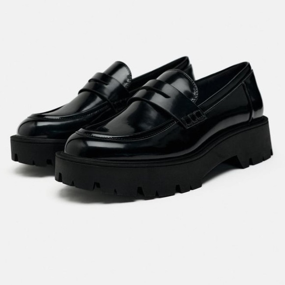 🆕ZARA- Track Sole Loafers/Black- Brand New in Dust Bag: Sz 7.5 - Picture 4 of 11